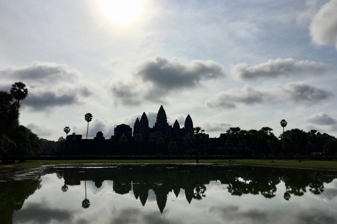 小吳哥 (ANGKOR WAT)