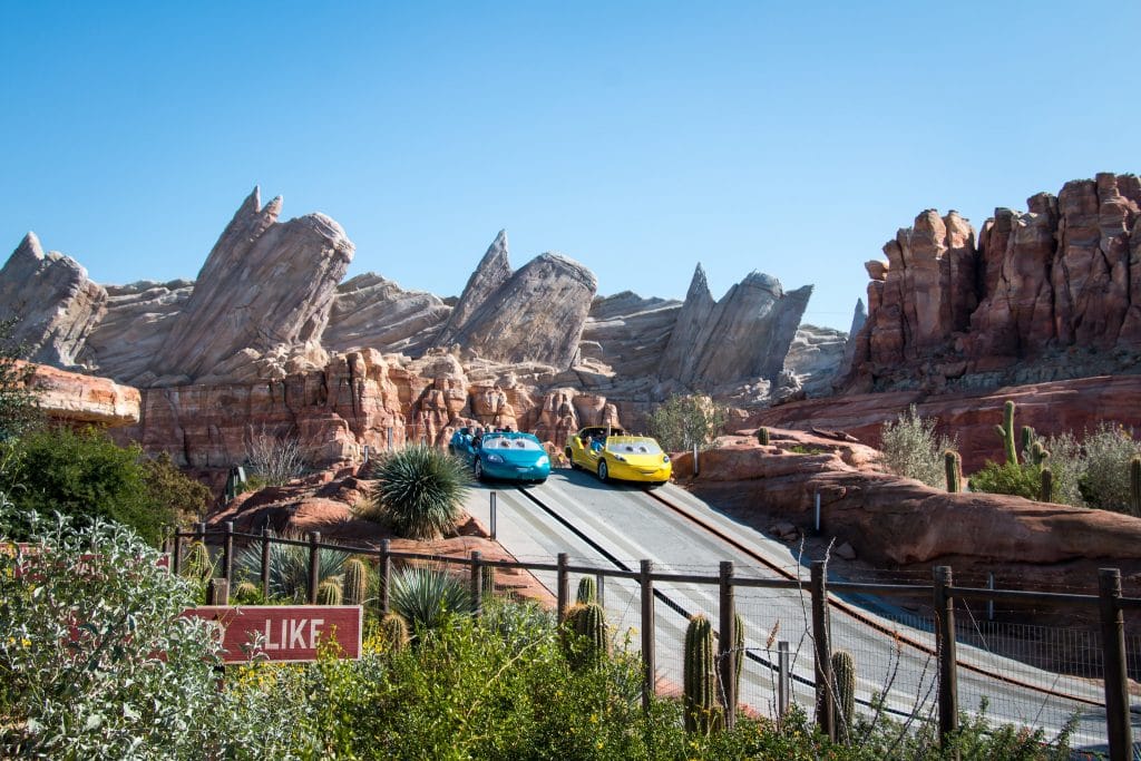 加州迪士尼爽快賽車Radiator Springs Racers