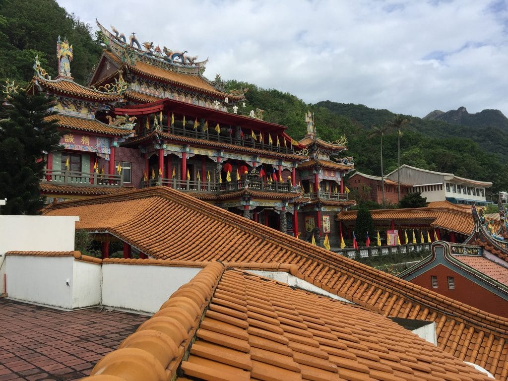 草嶺古道芒花季_大里天公廟